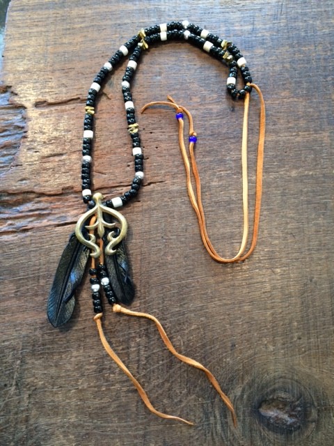 Rooster king&Co./Naja Black Feather Necklace