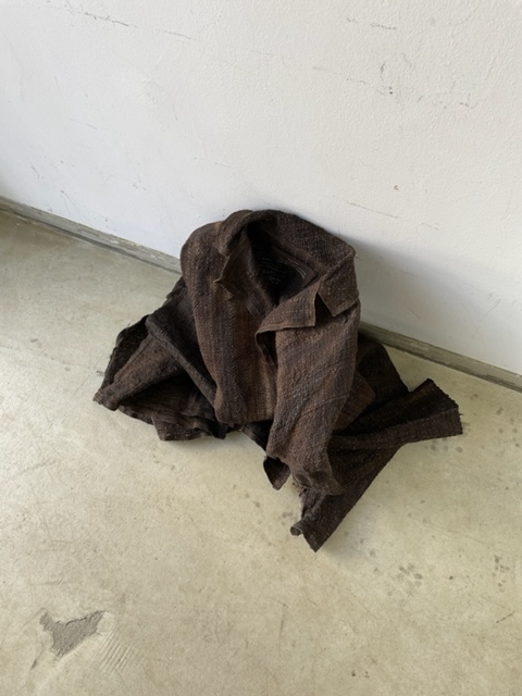 kaval / sabi＋kakishibu dyed stole coat “sakiori”(カヴァルの裂き